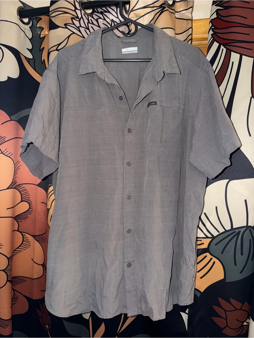 Men’s Columbia Button Up Short Sleeve Shirt with Collar Size 2XL Gray